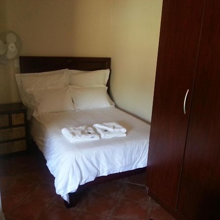 Private Apartments & Biz Stays Pretoria-Noord Rum bild
