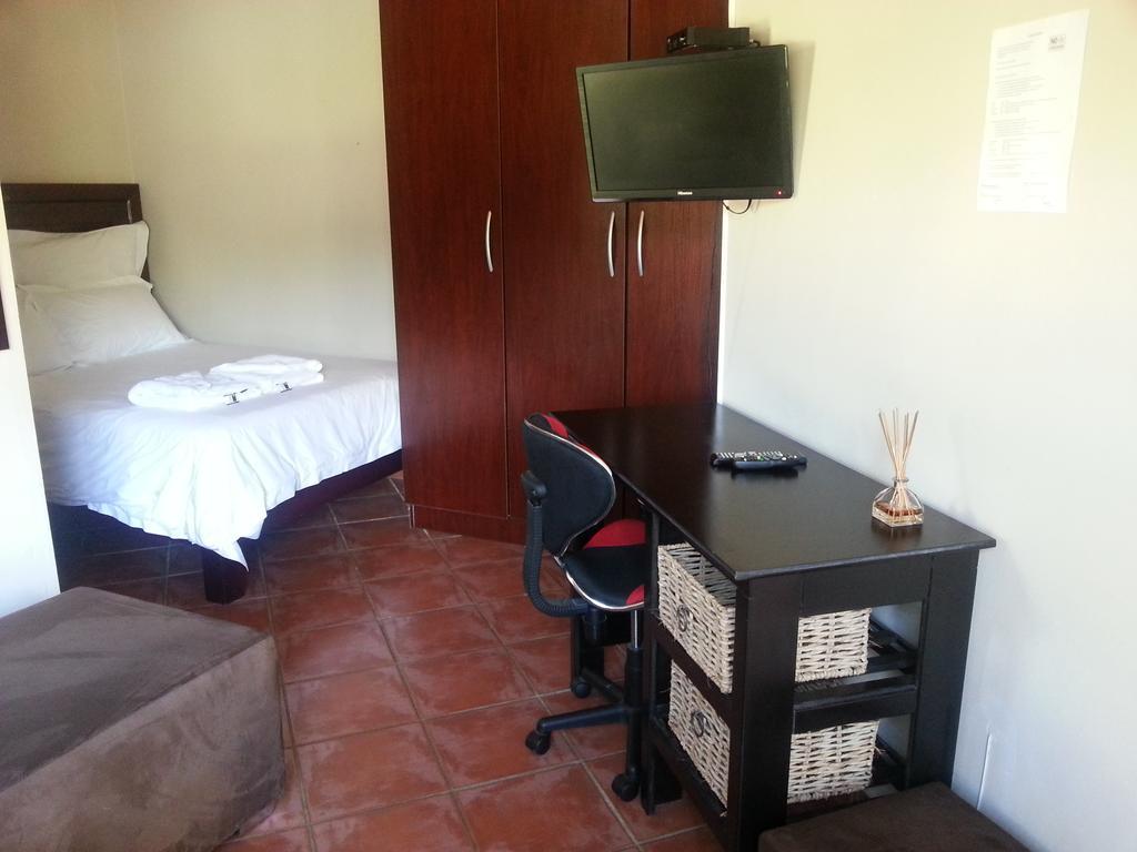 Private Apartments & Biz Stays Pretoria-Noord Rum bild